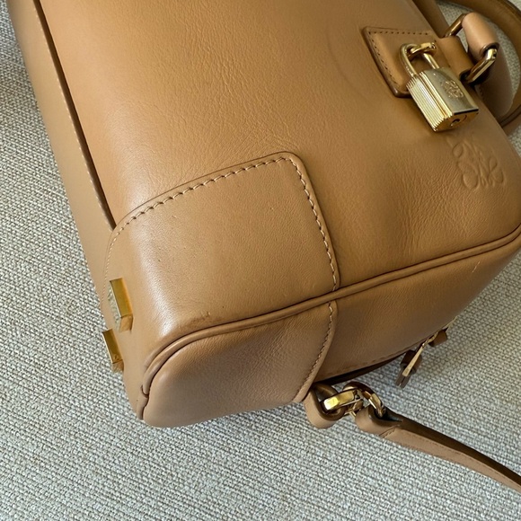 Loewe Retail-$3450 Amazona 23 Leather Bowling Bag in Warm Desert -good condition - Picture 15 of 16